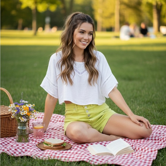 Levi's Pants - Levi’s High Waisted Exposed Button Fly Mom Shorts Sz 25 Yellow Vintage Summer